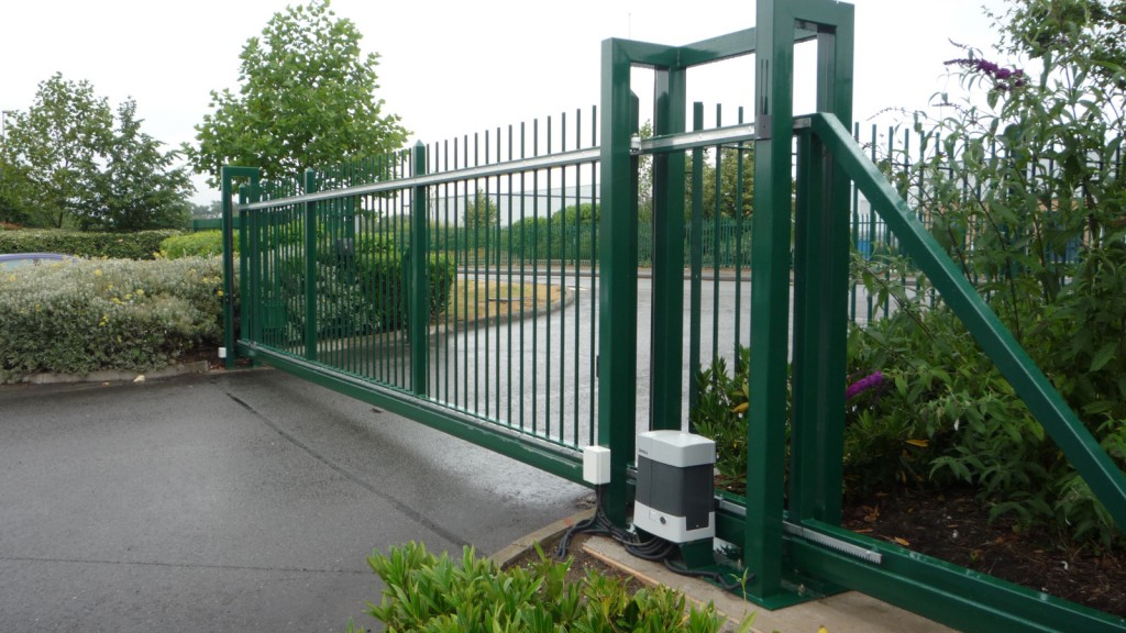 Commercial Gates